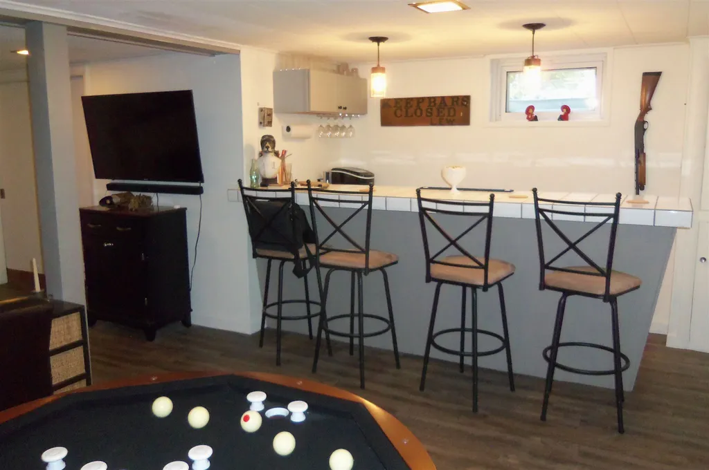 11 Concord Way Dover NH 03820