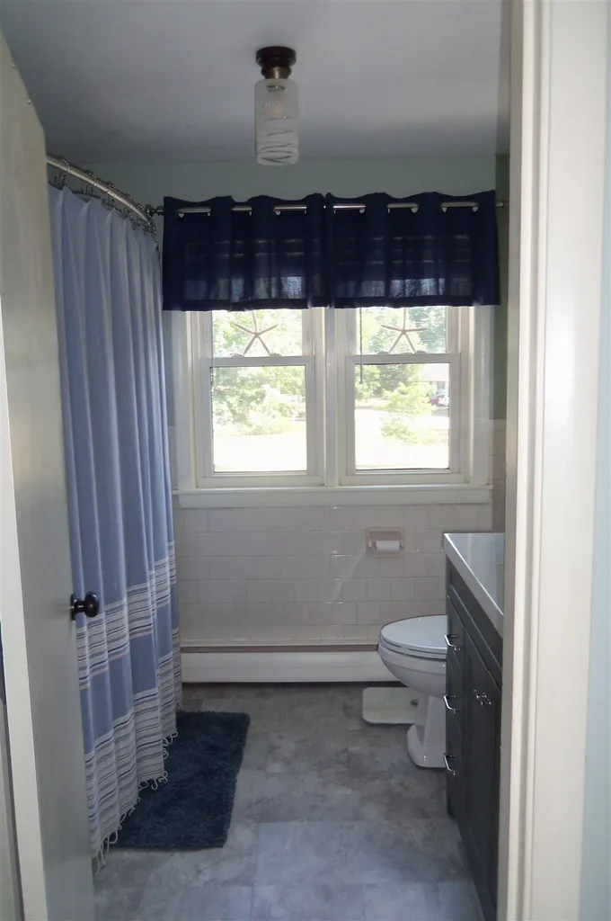11 Concord Way Dover NH 03820