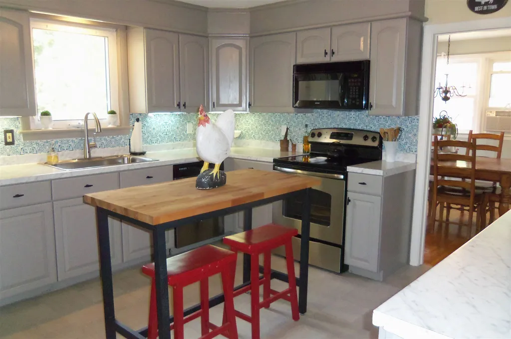 11 Concord Way Dover NH 03820
