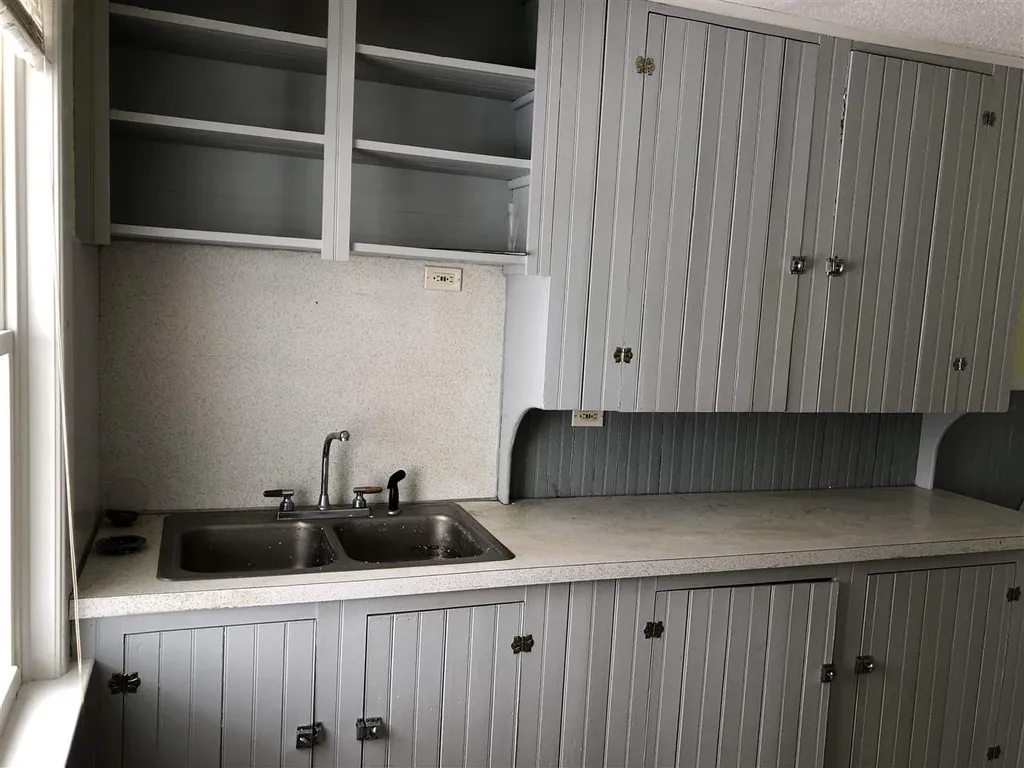 20 Jefferson Avenue Lunenburg VT 05906