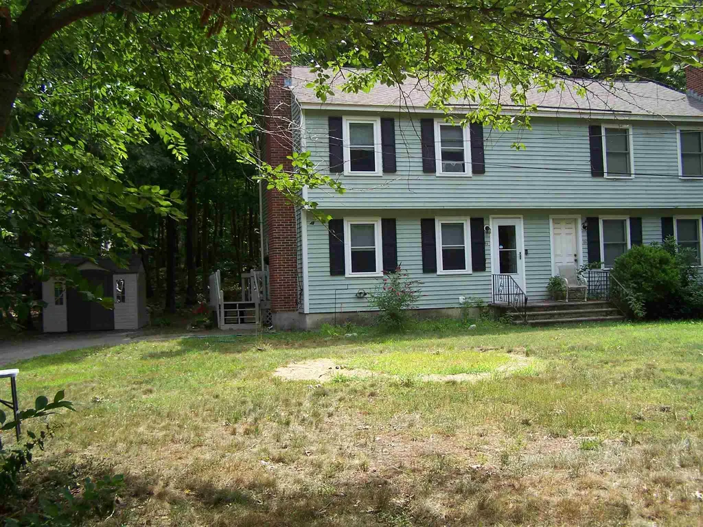 8l Topaz Circle Derry NH 03038