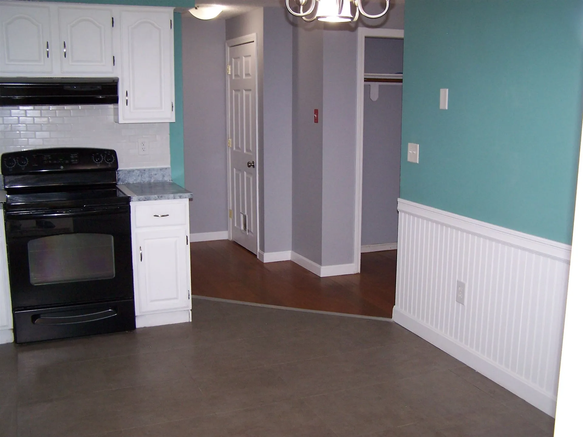 8l Topaz Circle Derry NH 03038