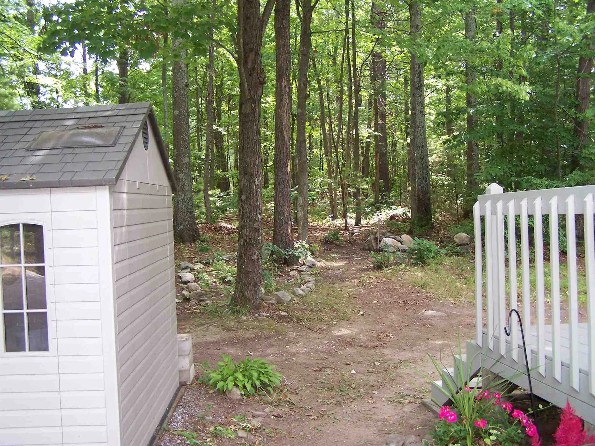 8l Topaz Circle Derry NH 03038