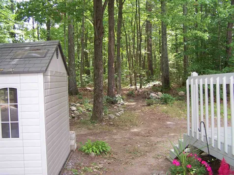 8l Topaz Circle Derry NH 03038