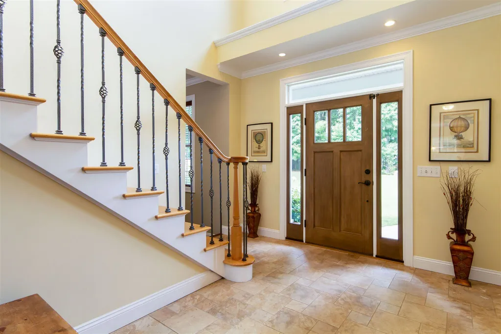 206 Wall Street Colchester VT 05446