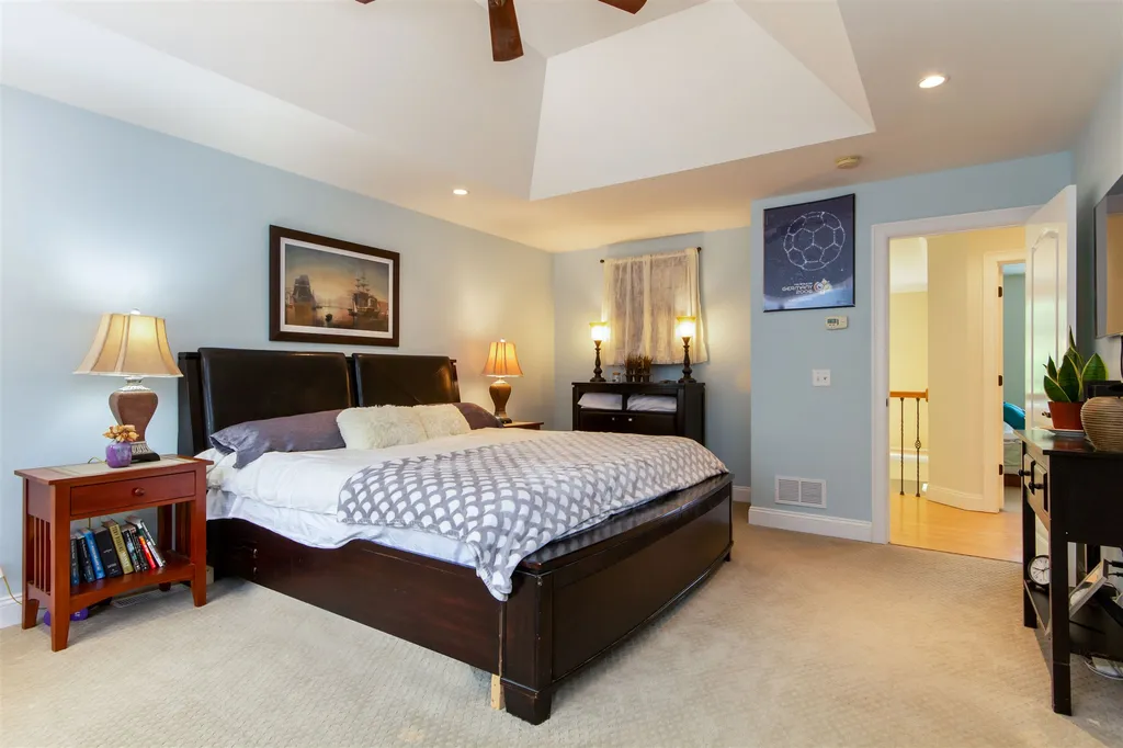 206 Wall Street Colchester VT 05446