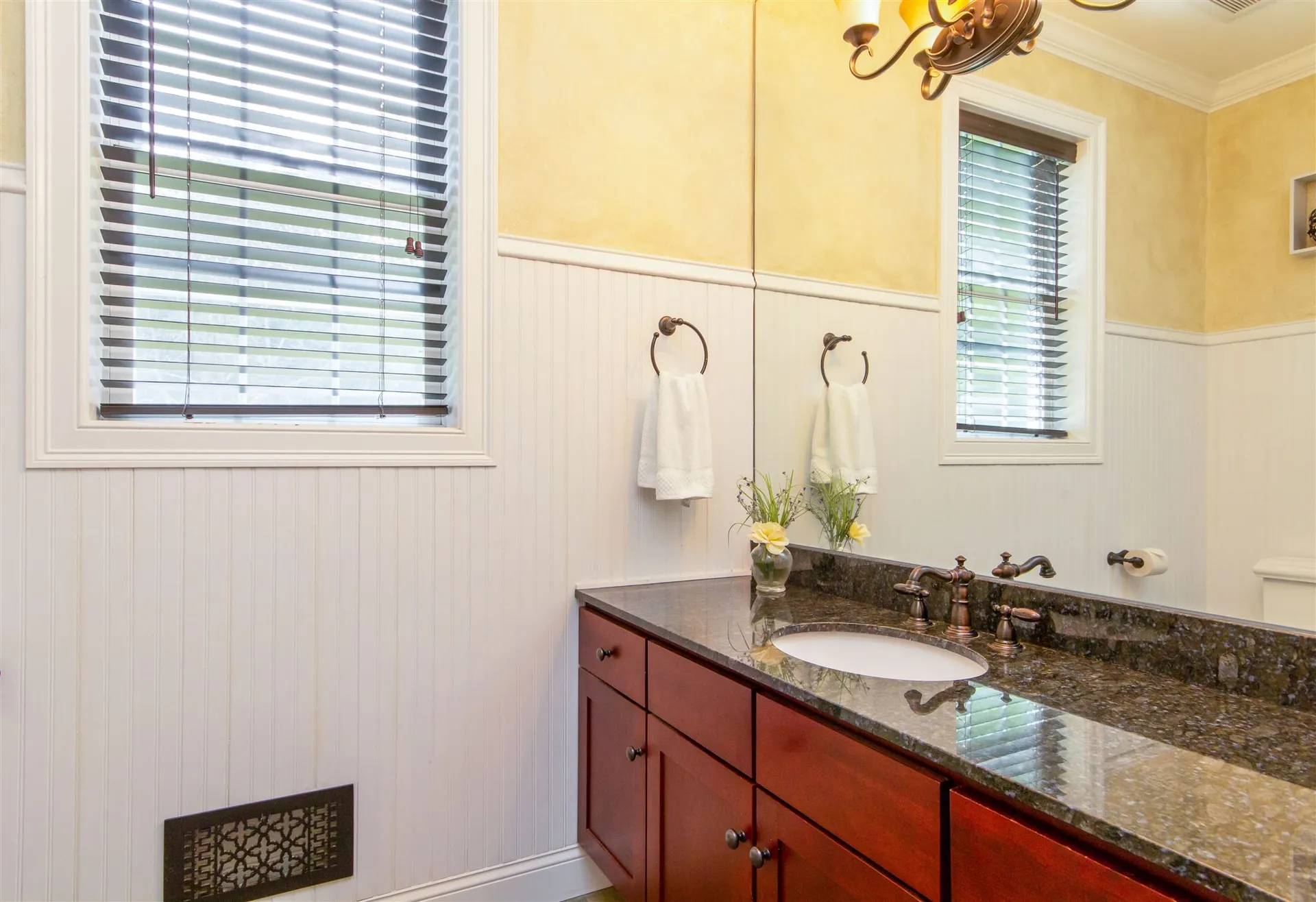 206 Wall Street Colchester VT 05446