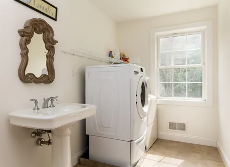 206 Wall Street Colchester VT 05446