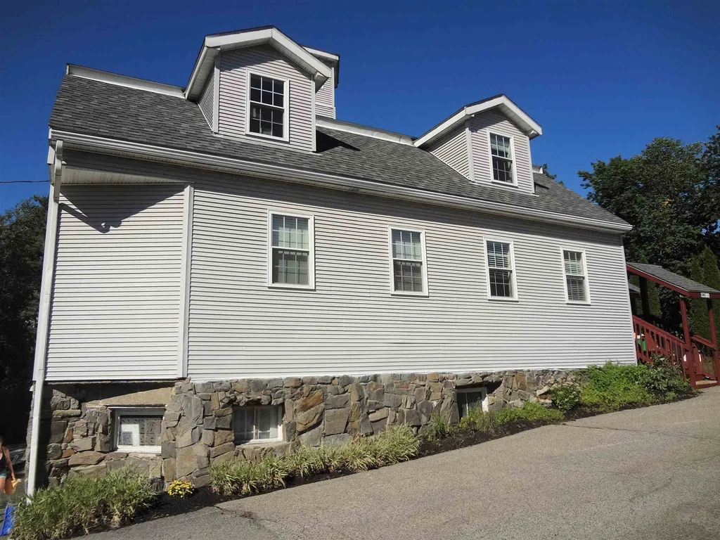 525 Maplewood Avenue Portsmouth NH 03801