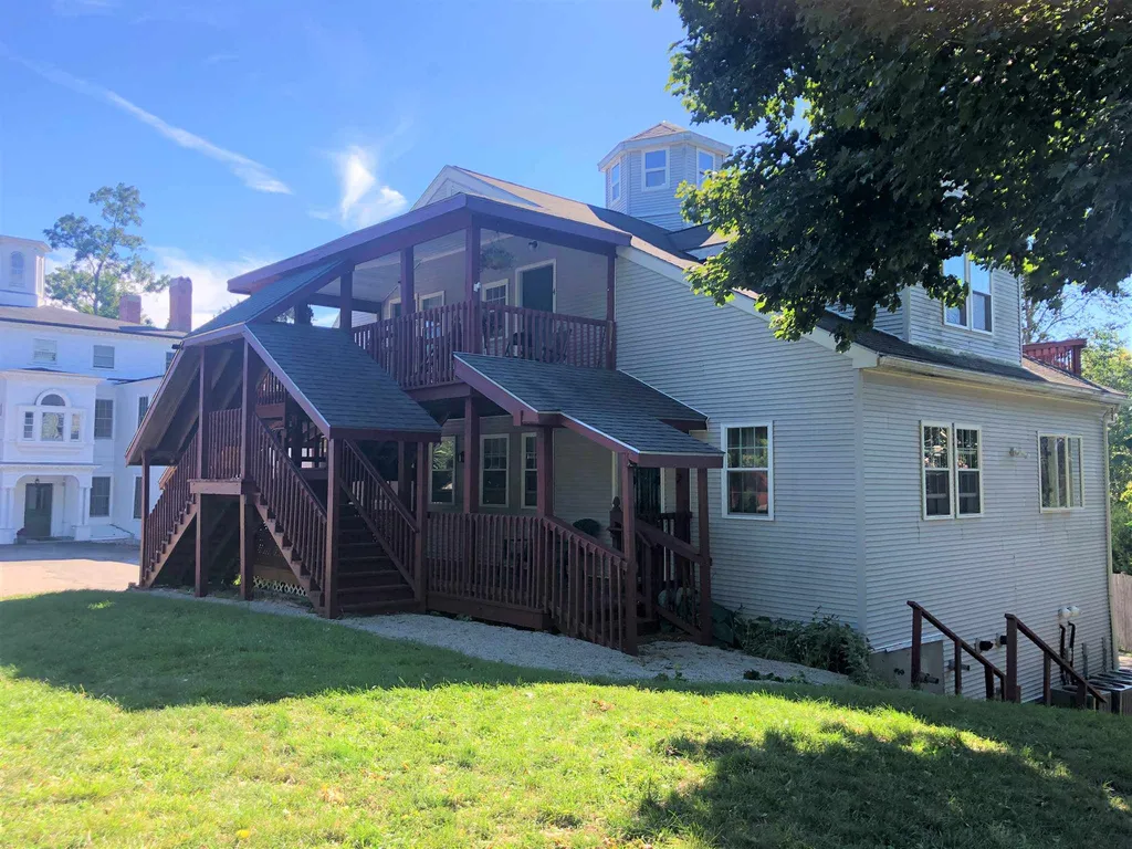 525 Maplewood Avenue Portsmouth NH 03801
