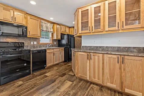 41 Brookwood Drive Salem NH 03079