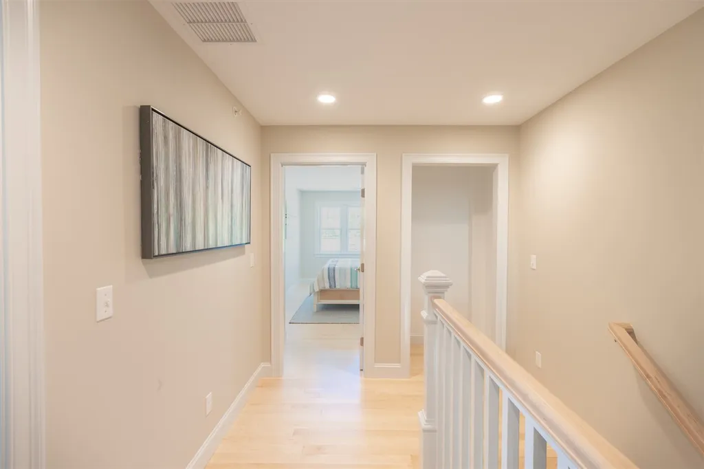 42 State Road Kittery ME 03904