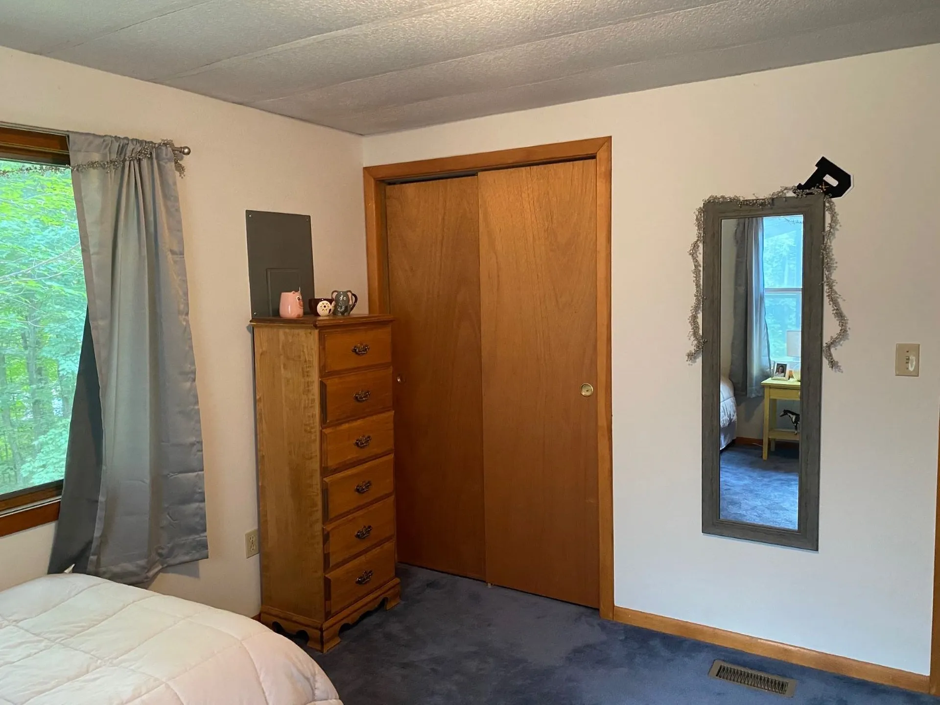 22 Merrill Wood Drive Holderness NH 03245