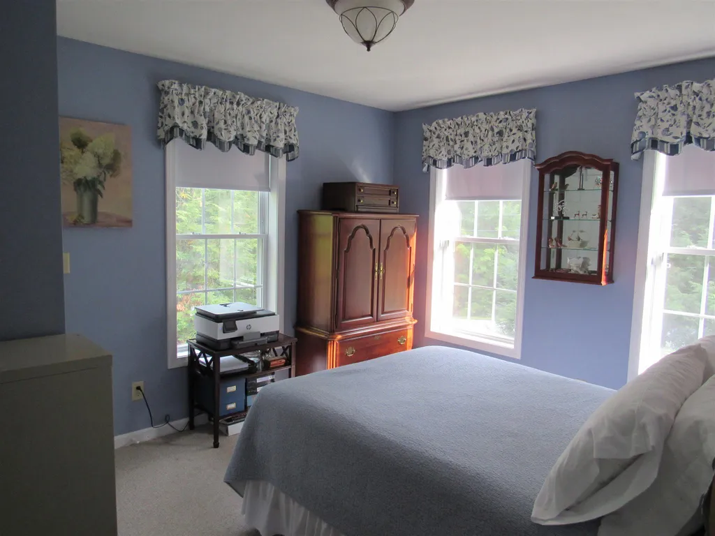 121 Twist Hill Road Dunbarton NH 03046