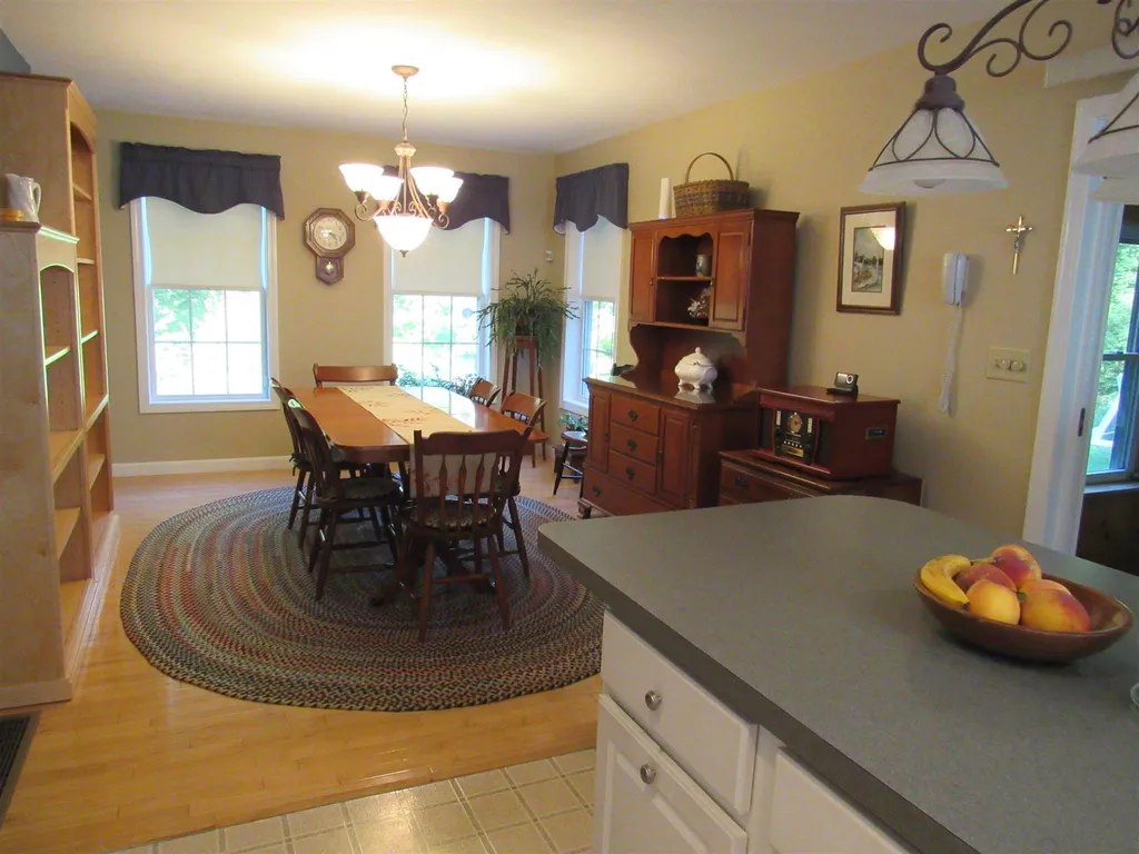 121 Twist Hill Road Dunbarton NH 03046