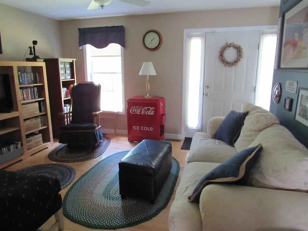 121 Twist Hill Road Dunbarton NH 03046
