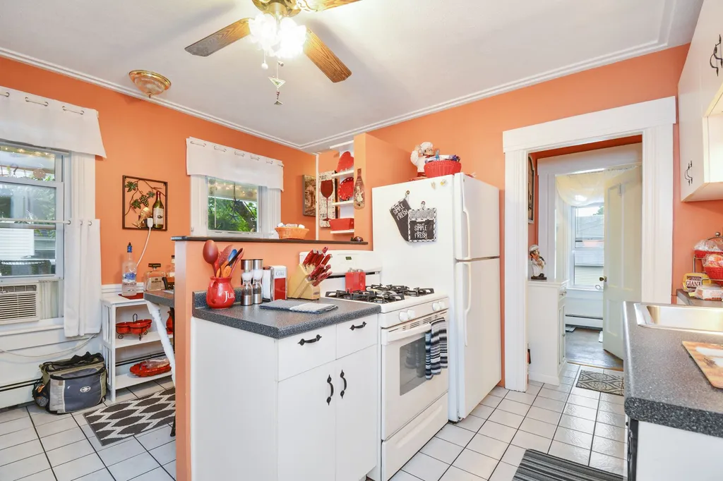 83 Sagamore Street Manchester NH 03104