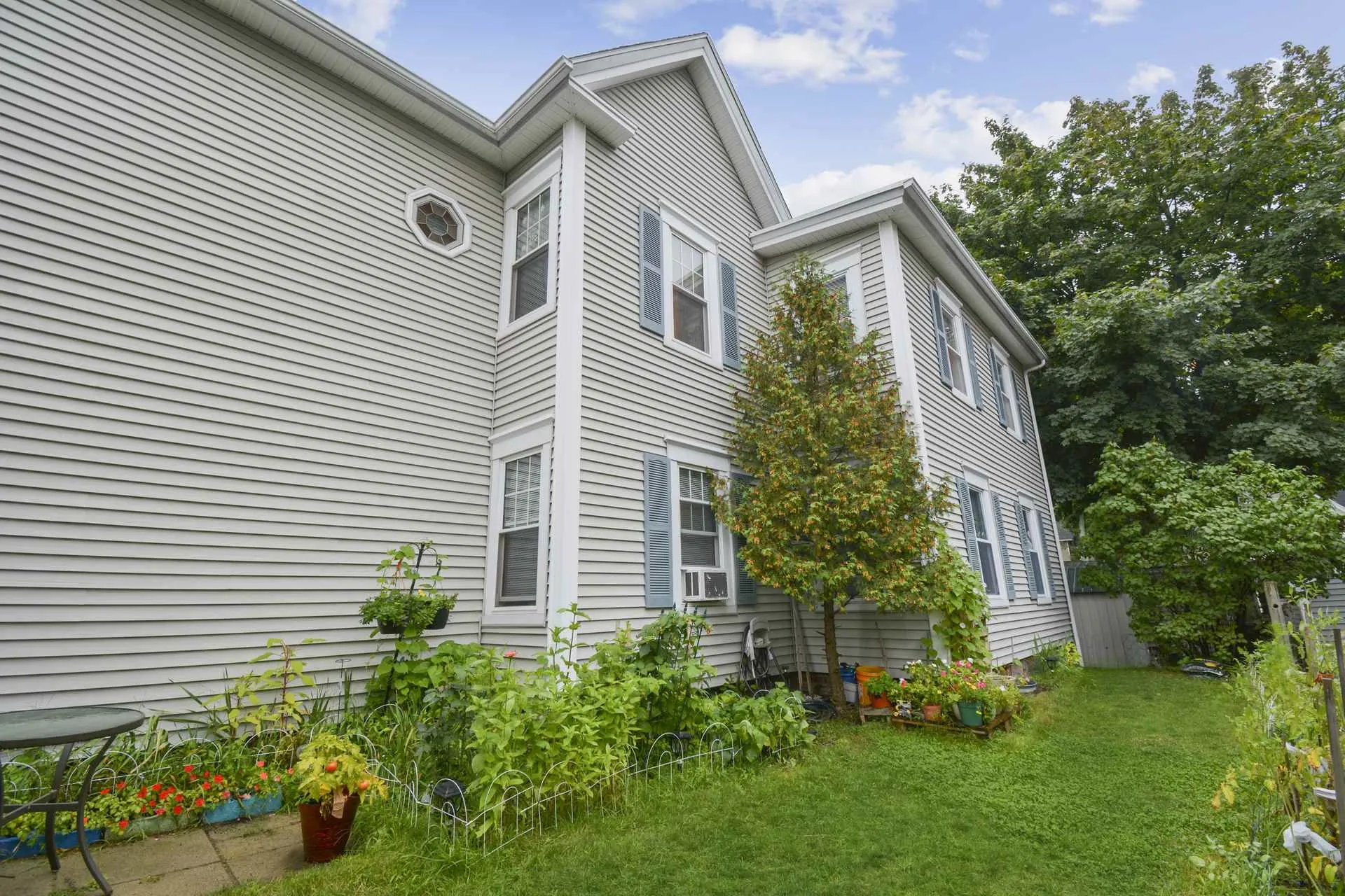 83 Sagamore Street Manchester NH 03104