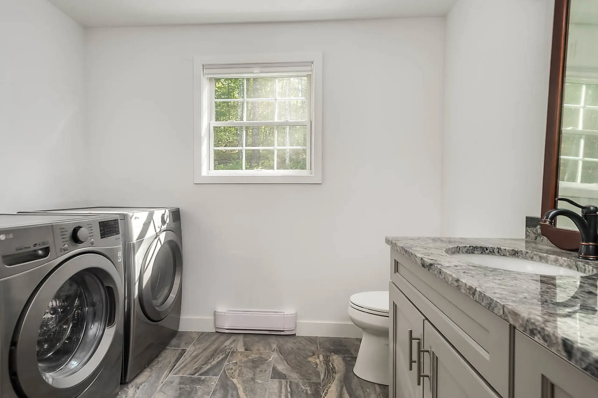 106 Hayes Road Madbury NH 03823