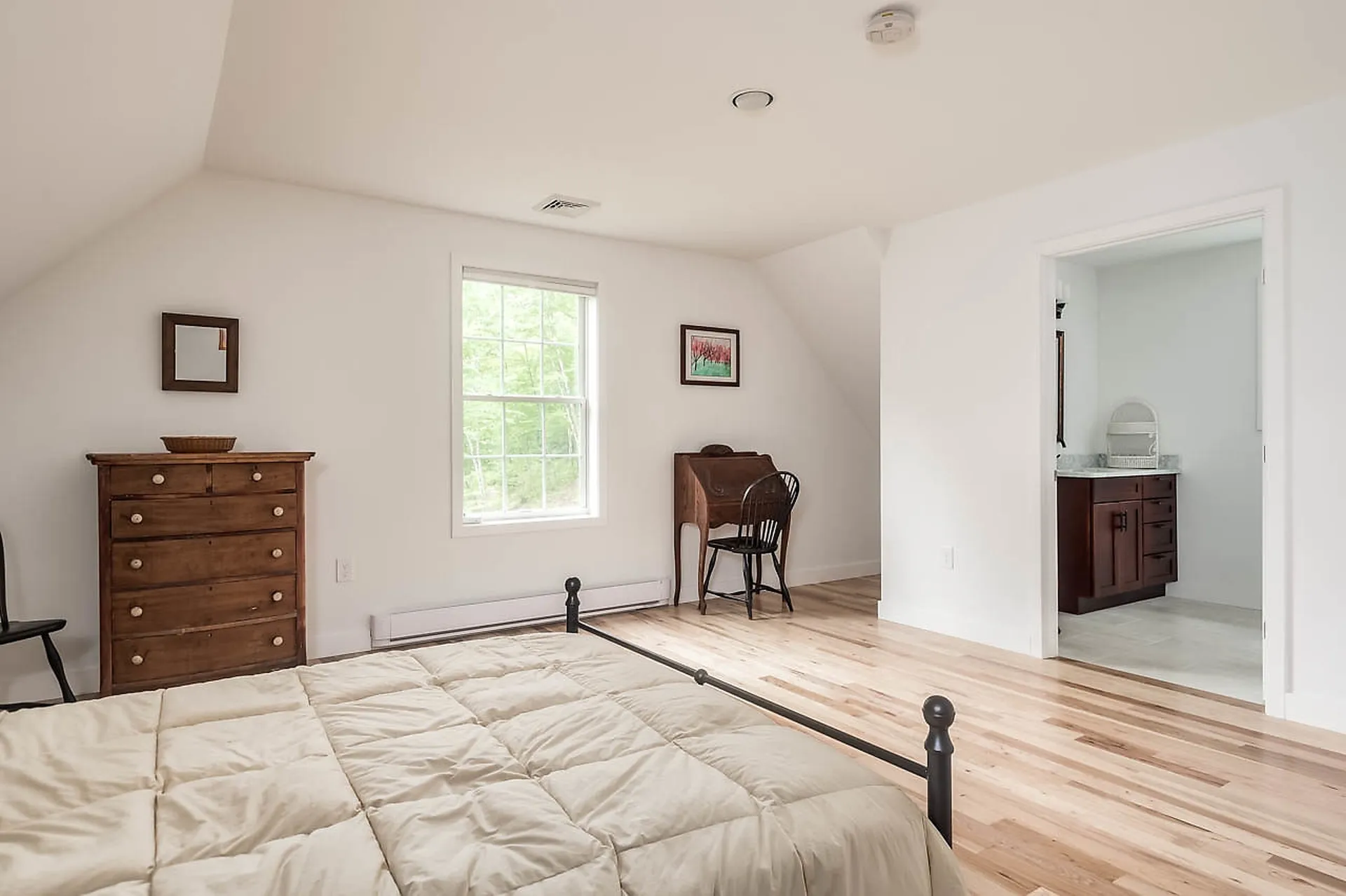 106 Hayes Road Madbury NH 03823