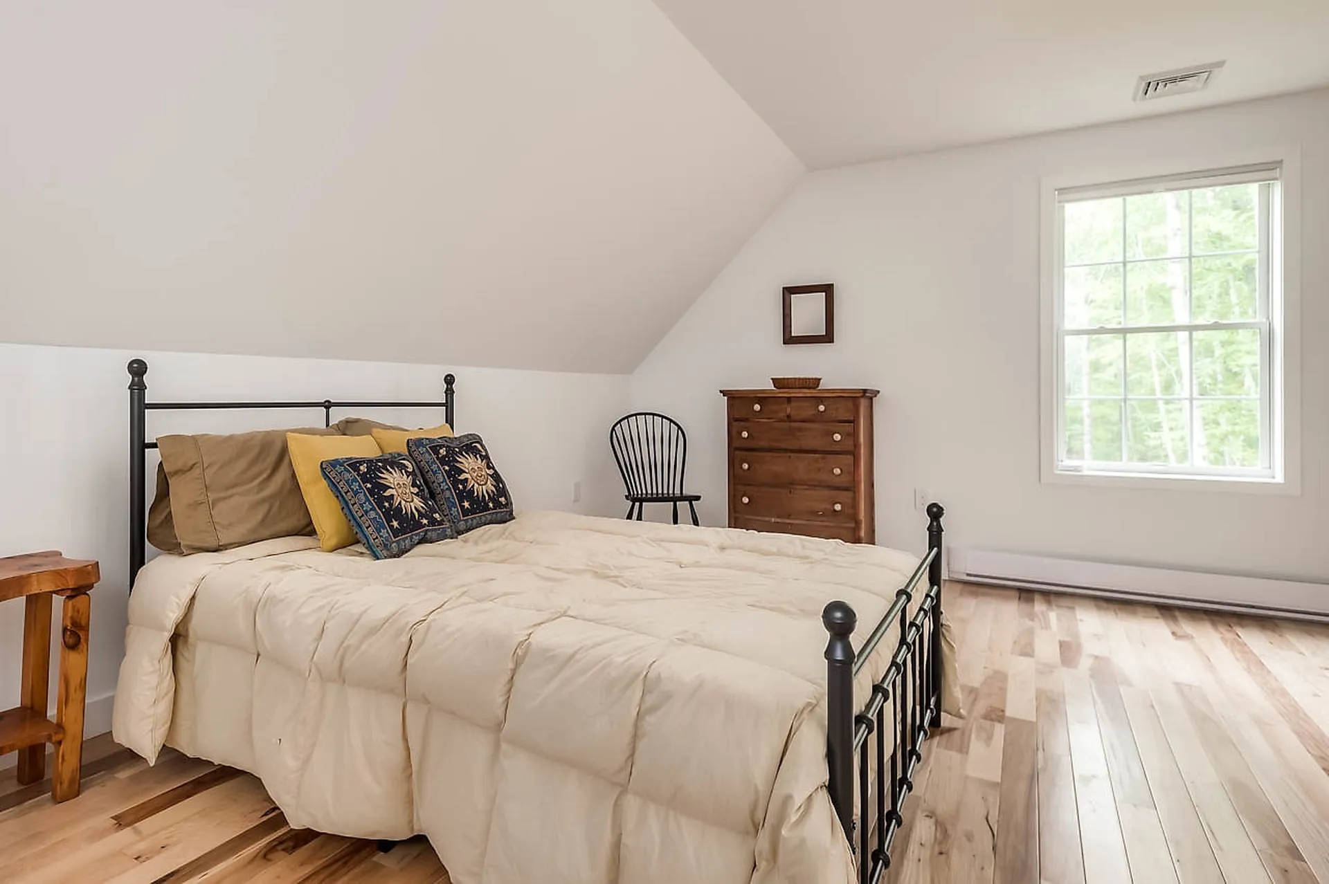 106 Hayes Road Madbury NH 03823