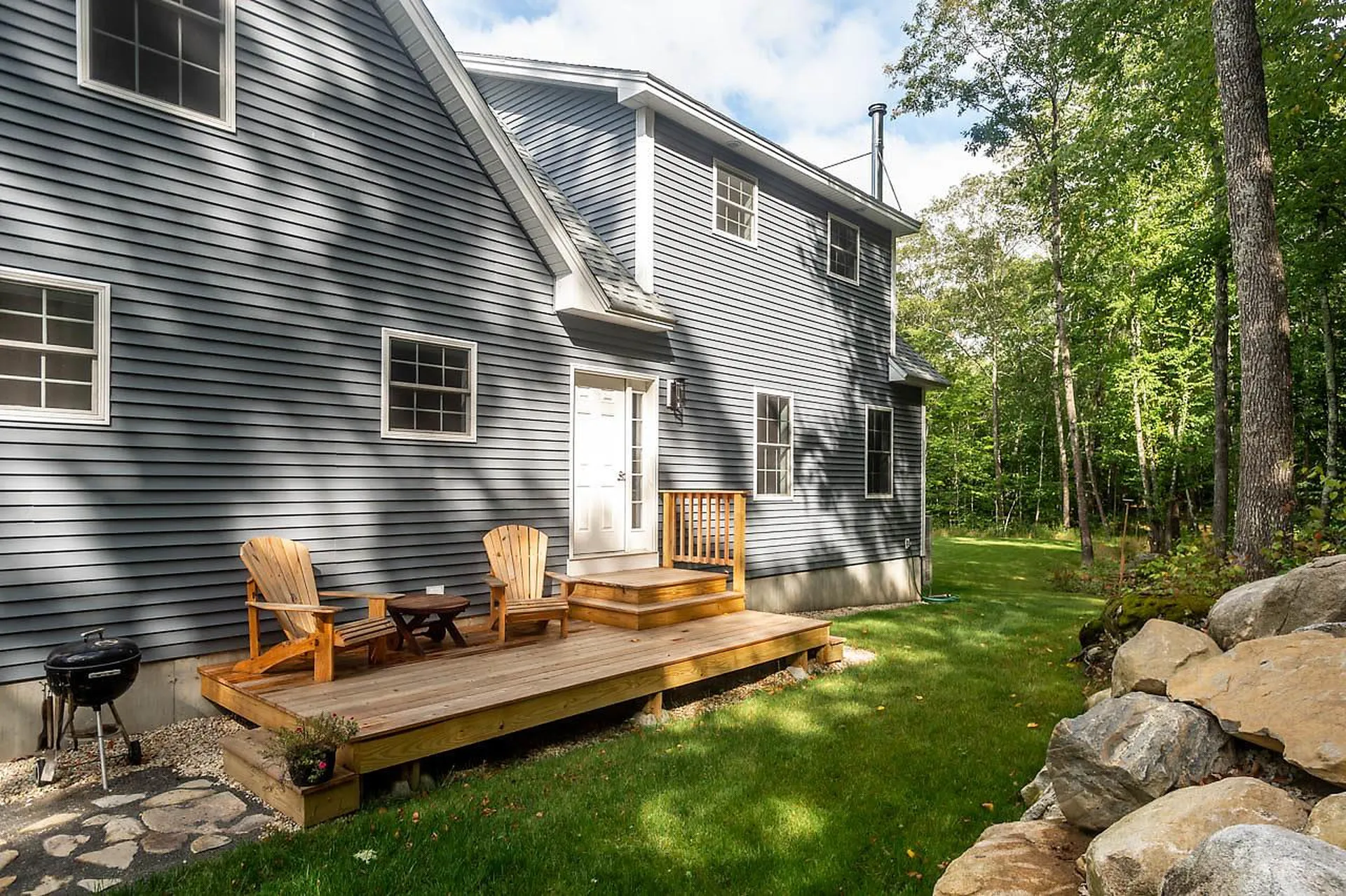 106 Hayes Road Madbury NH 03823