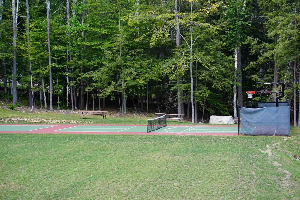 90 Blueberry Hill Lane Gilford NH 03249
