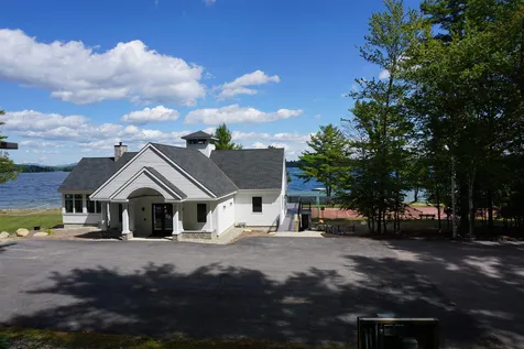 90 Blueberry Hill Lane Gilford NH 03249