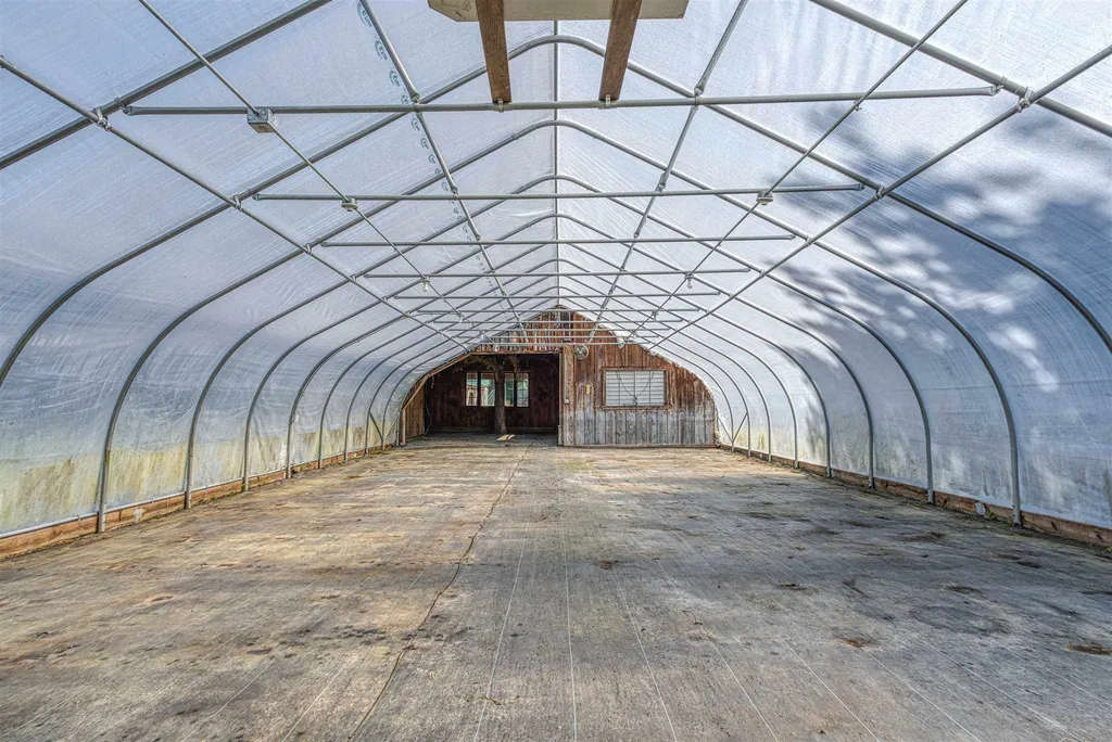 35 Wayside Road Pomfret VT 05091