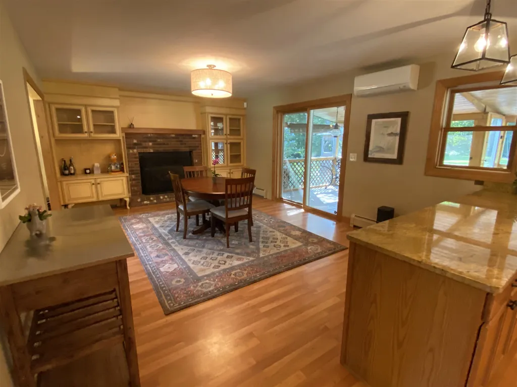 360 Mending Walls Road Manchester VT 05255