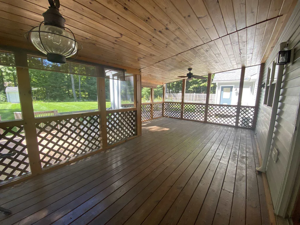 360 Mending Walls Road Manchester VT 05255