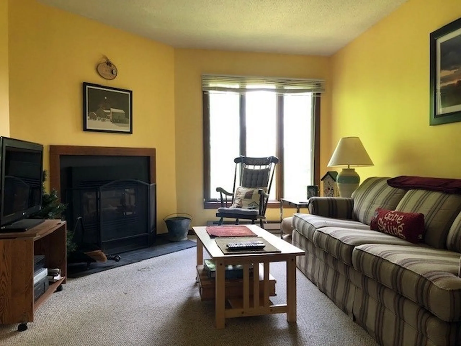 24 North Lynx Street Warren VT 05674