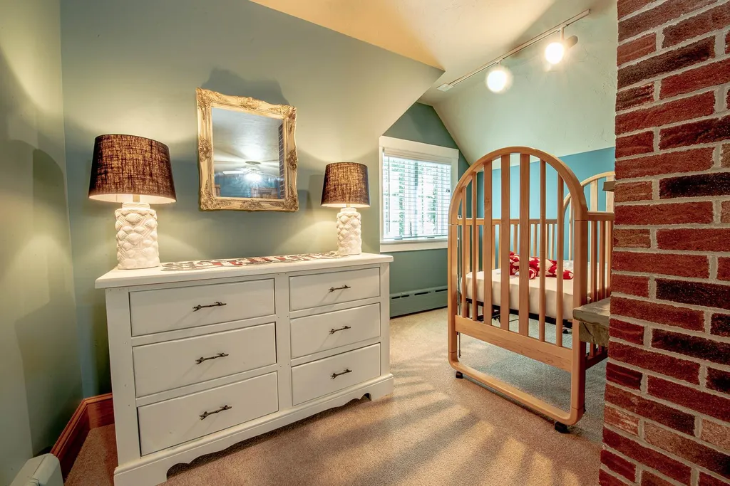 370 Upper Birch Drive Bristol NH 03222