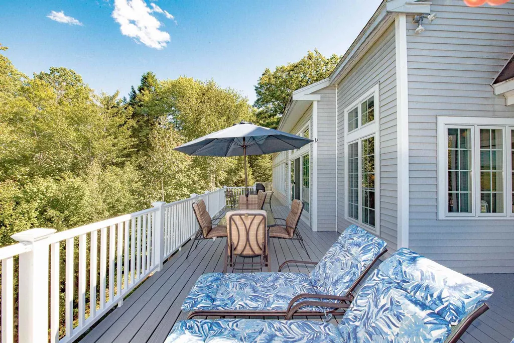 370 Upper Birch Drive Bristol NH 03222