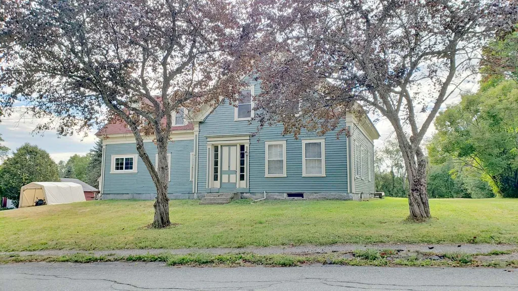 46 South Lunenburg Road Lunenburg VT 05906
