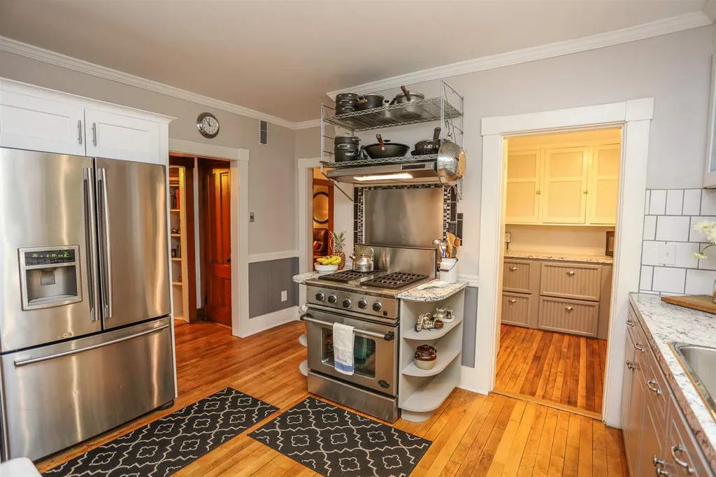 50 Central Street Sunapee NH 03782