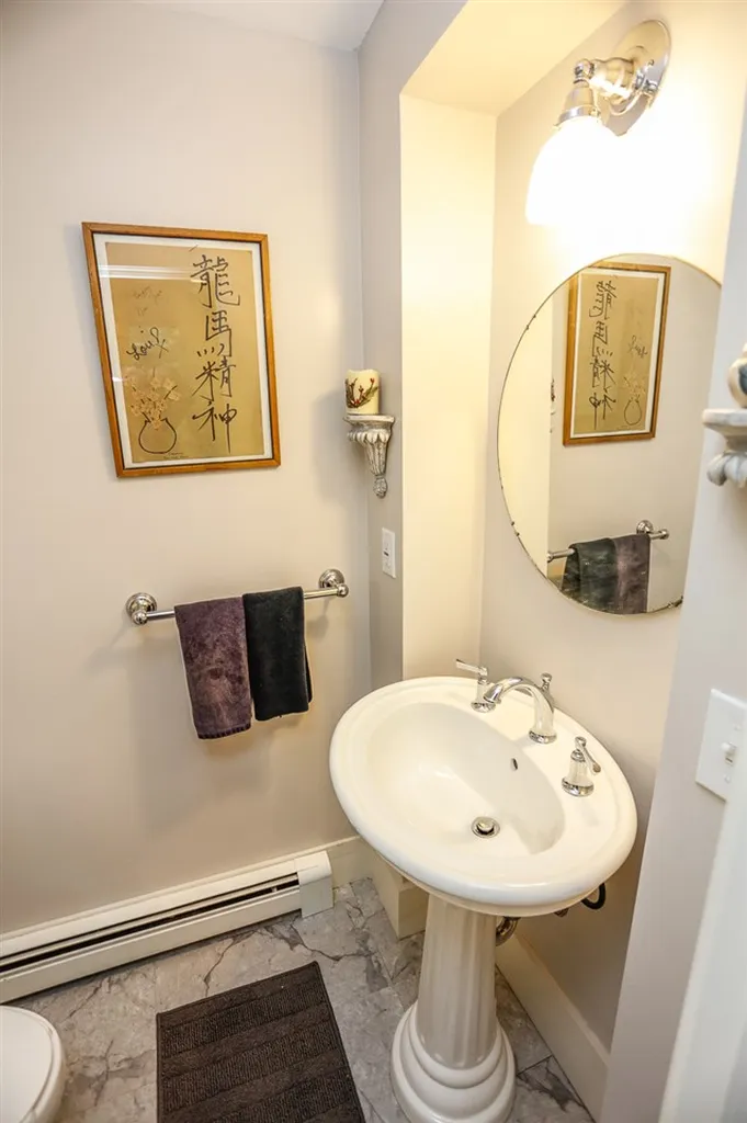 50 Central Street Sunapee NH 03782