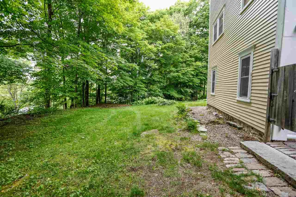 50 Central Street Sunapee NH 03782