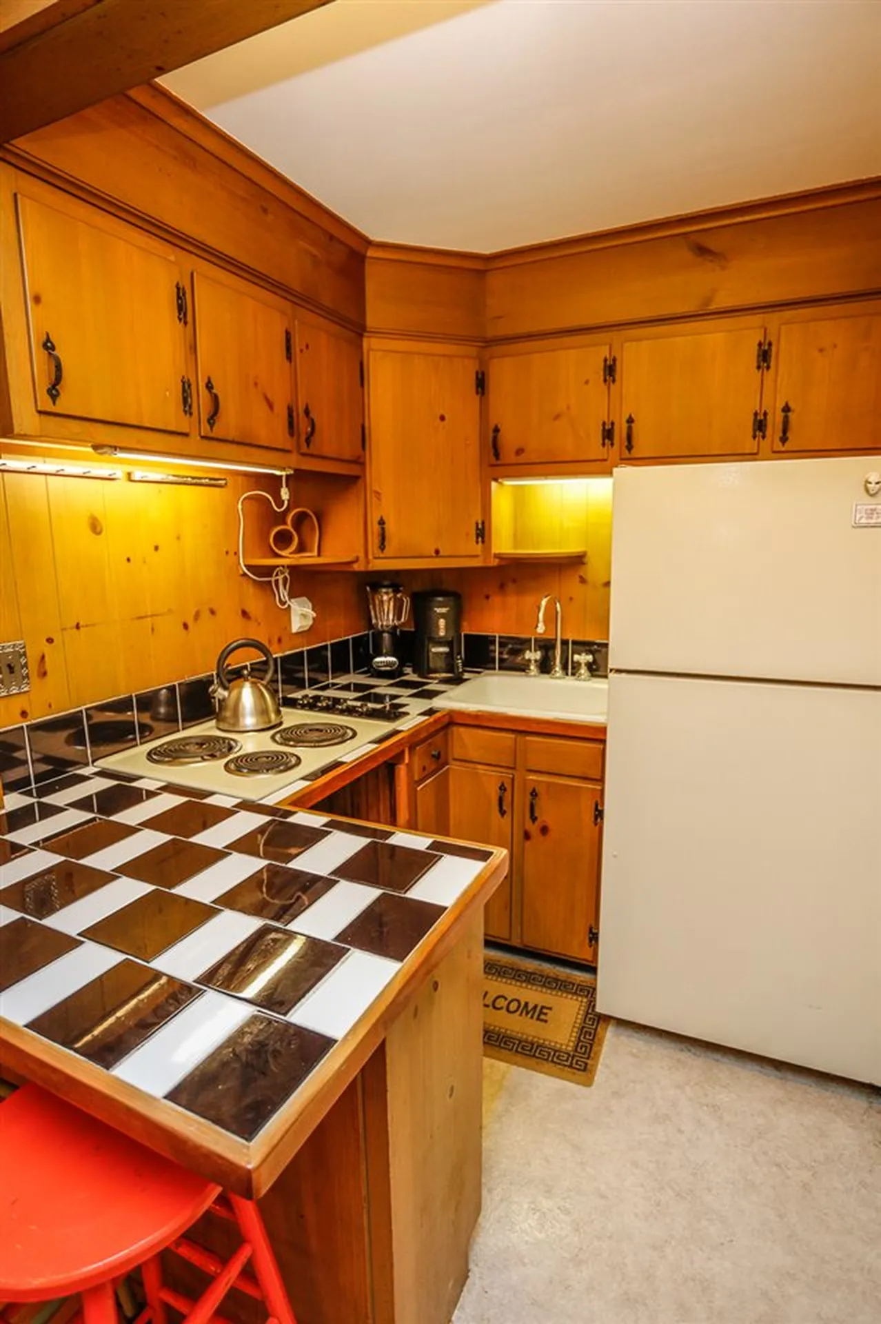 50 Central Street Sunapee NH 03782