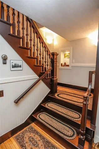 50 Central Street Sunapee NH 03782