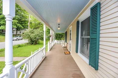 50 Central Street Sunapee NH 03782