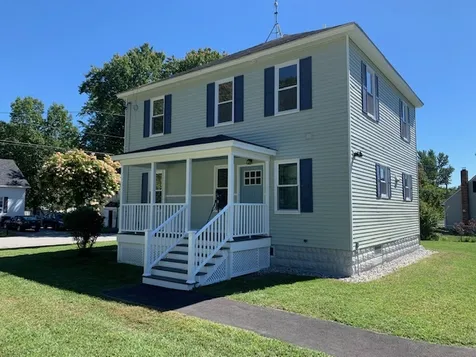 21 Miami Street Nashua NH 03064