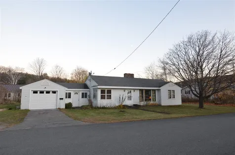 3 Thompson Avenue Ludlow VT 05149