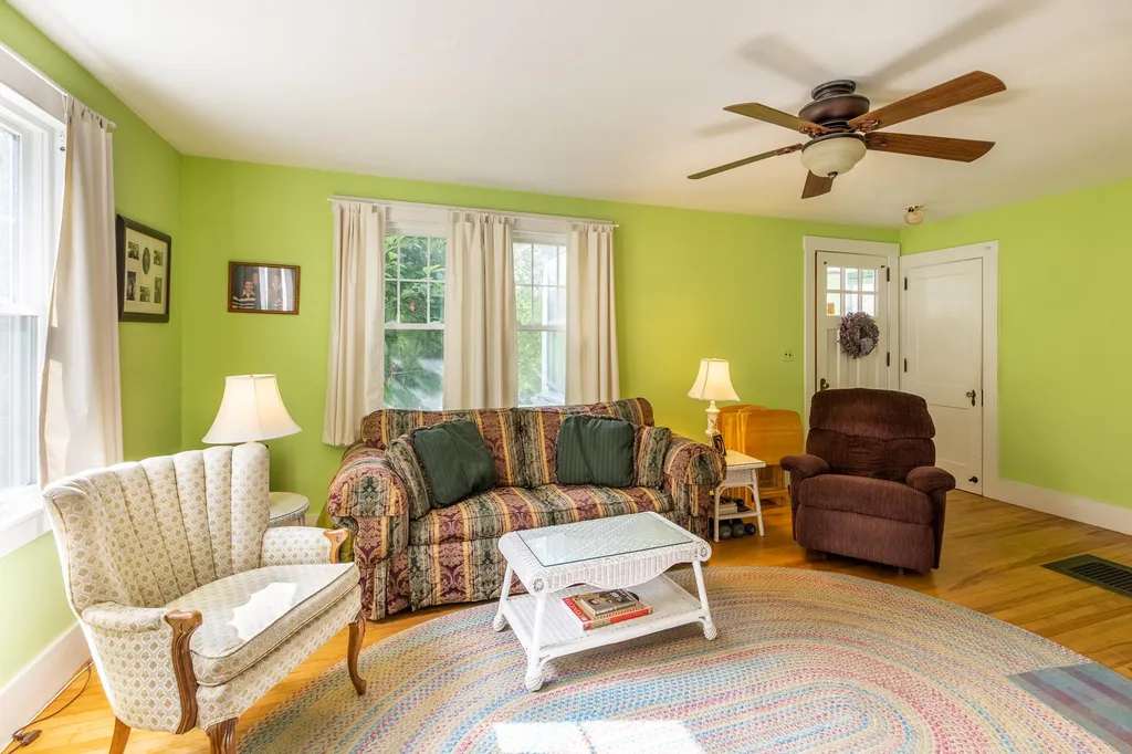 608 East Woodstock Road Woodstock VT 05091