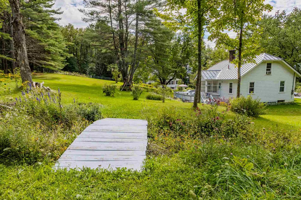 608 East Woodstock Road Woodstock VT 05091