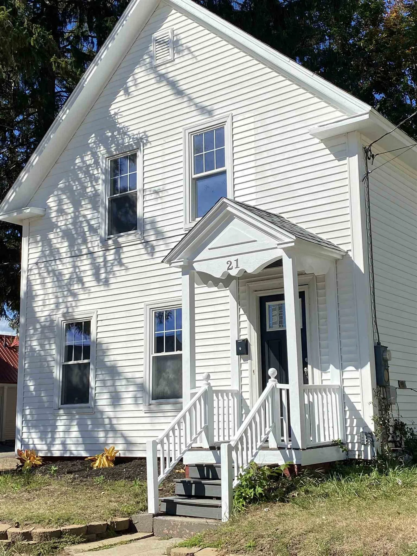 21 W. High Street Franklin NH 03235