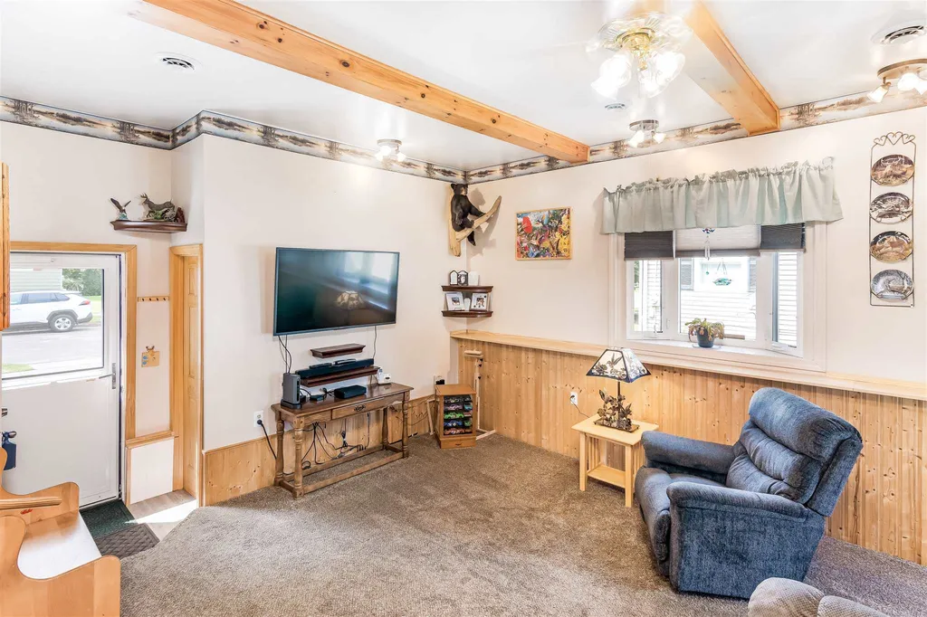 72 Sunset Drive Burlington VT 05408