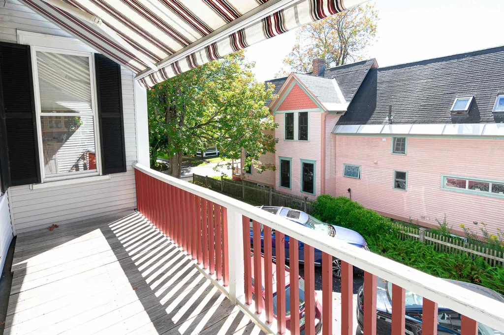 6 Allen Street Lebanon NH 03766