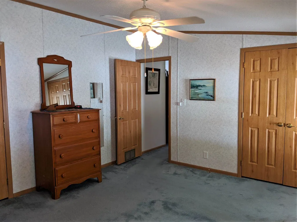 726 Clifford Farm Road Sharon VT 05065