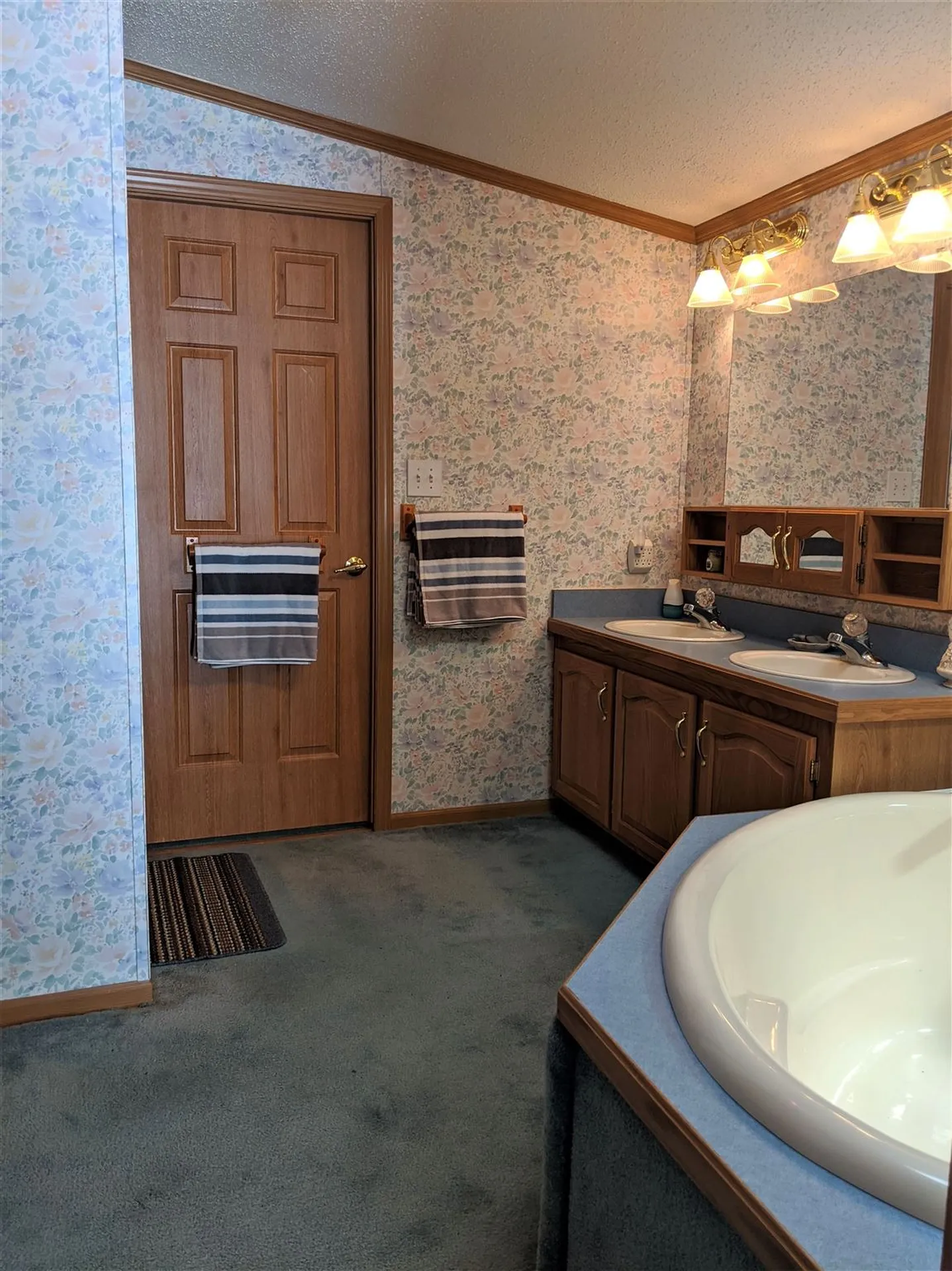 726 Clifford Farm Road Sharon VT 05065